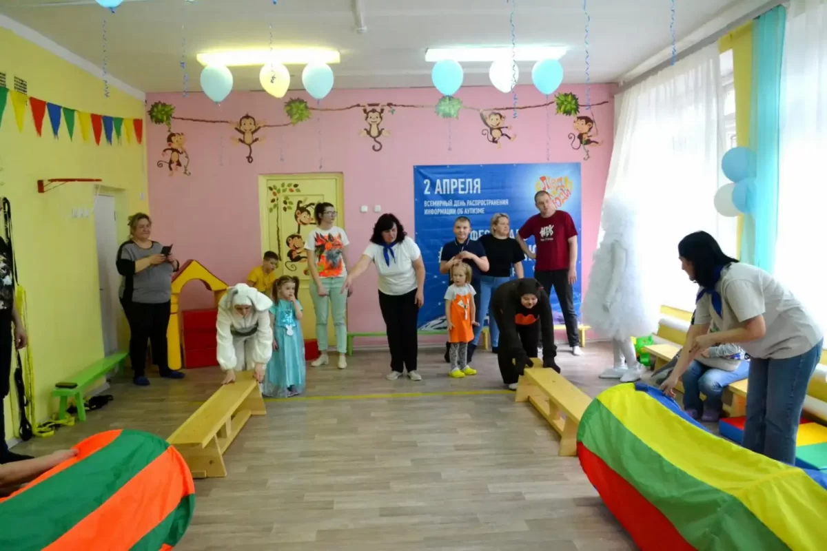 Праздник "По дороге с облаками" в рамках инклюзивного фестиваля #ЛЮДИКАКЛЮДИ - 2024