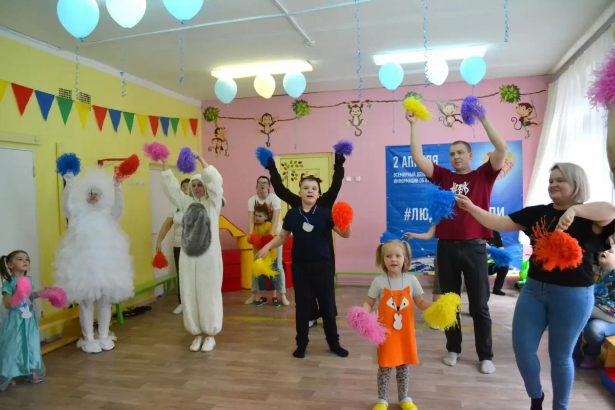 Праздник "По дороге с облаками" в рамках инклюзивного фестиваля #ЛЮДИКАКЛЮДИ - 2024