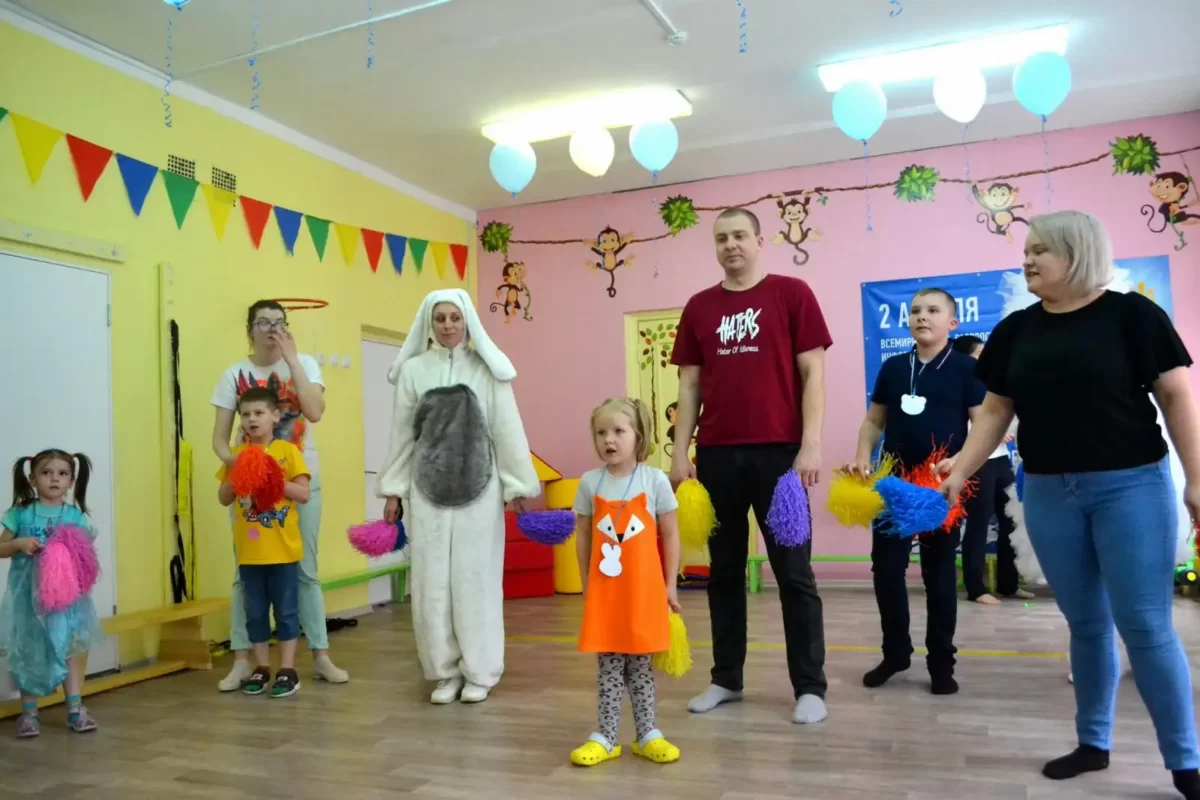 Праздник "По дороге с облаками" в рамках инклюзивного фестиваля #ЛЮДИКАКЛЮДИ - 2024