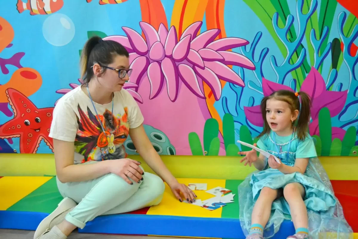 Праздник "По дороге с облаками" в рамках инклюзивного фестиваля #ЛЮДИКАКЛЮДИ - 2024