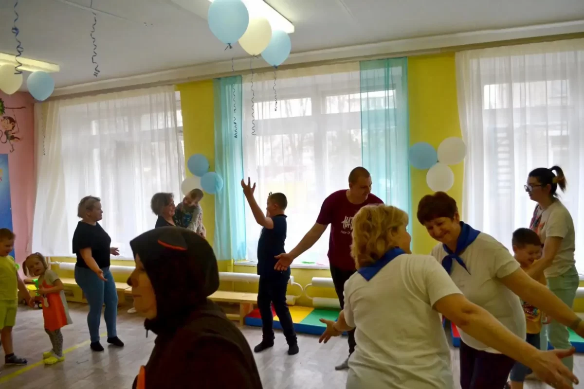 Праздник "По дороге с облаками" в рамках инклюзивного фестиваля #ЛЮДИКАКЛЮДИ - 2024