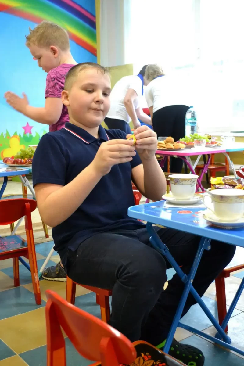 Праздник "По дороге с облаками" в рамках инклюзивного фестиваля #ЛЮДИКАКЛЮДИ - 2024