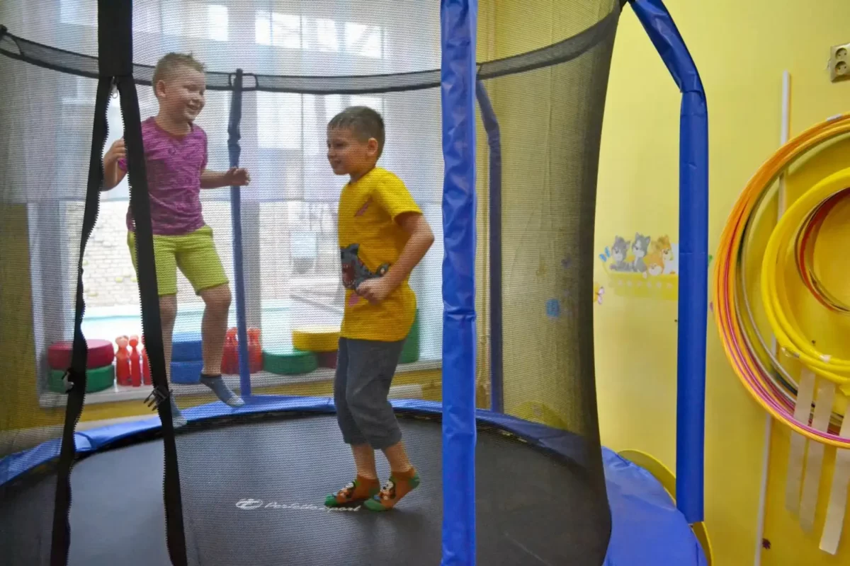 Праздник "По дороге с облаками" в рамках инклюзивного фестиваля #ЛЮДИКАКЛЮДИ - 2024