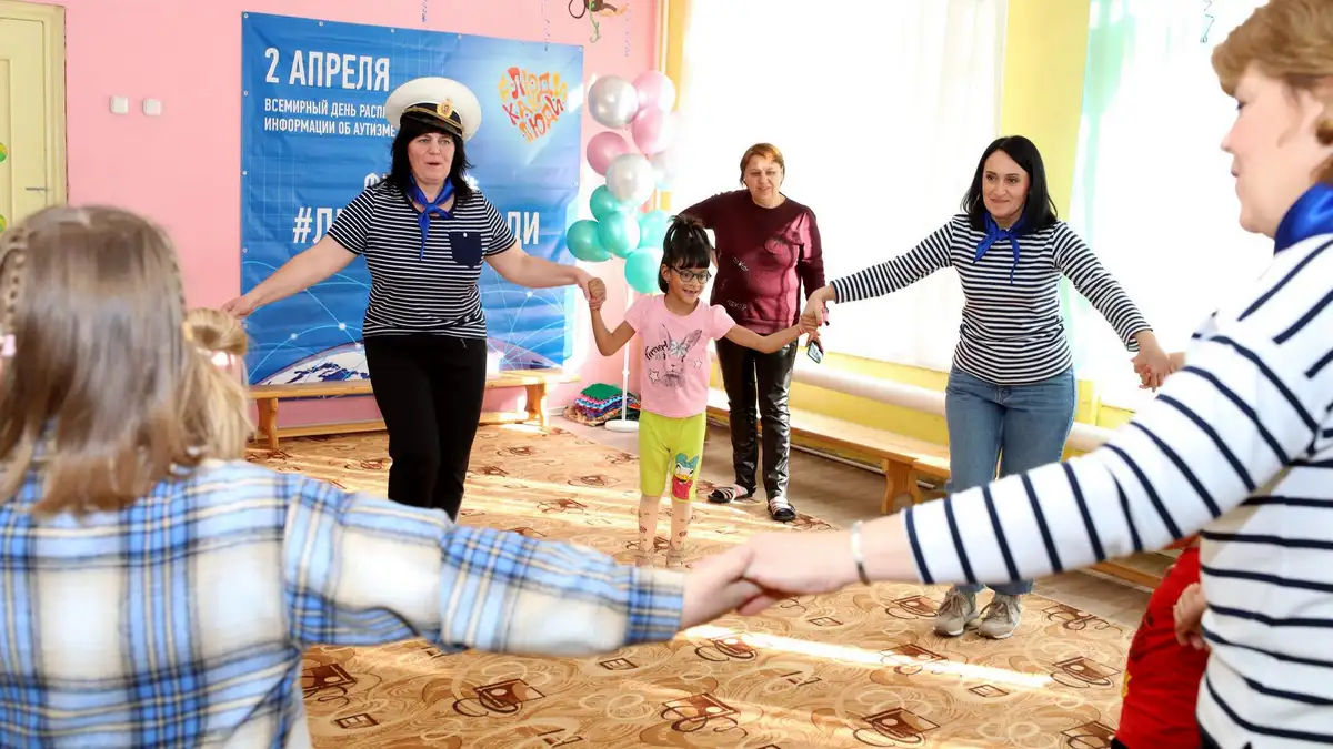 Праздник "В гостях у Золотой рыбки" в рамках инклюзивного фестиваля #ЛЮДИКАКЛЮДИ - 2023