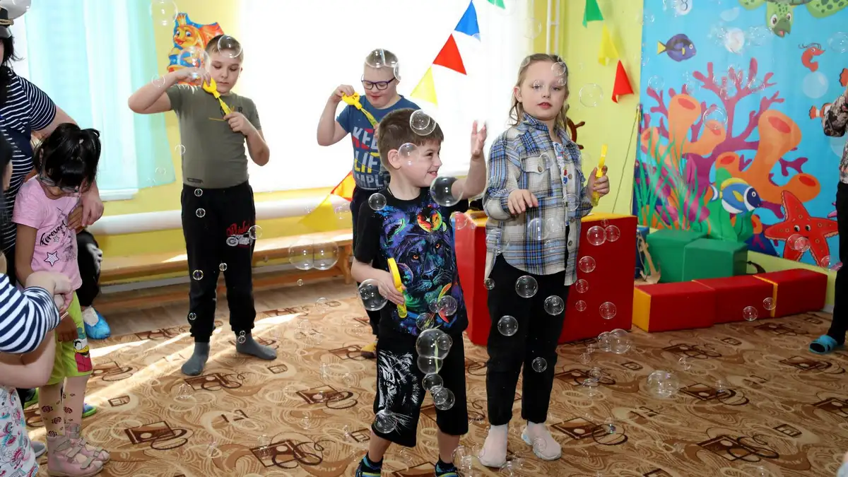 Праздник "В гостях у Золотой рыбки" в рамках инклюзивного фестиваля #ЛЮДИКАКЛЮДИ - 2023