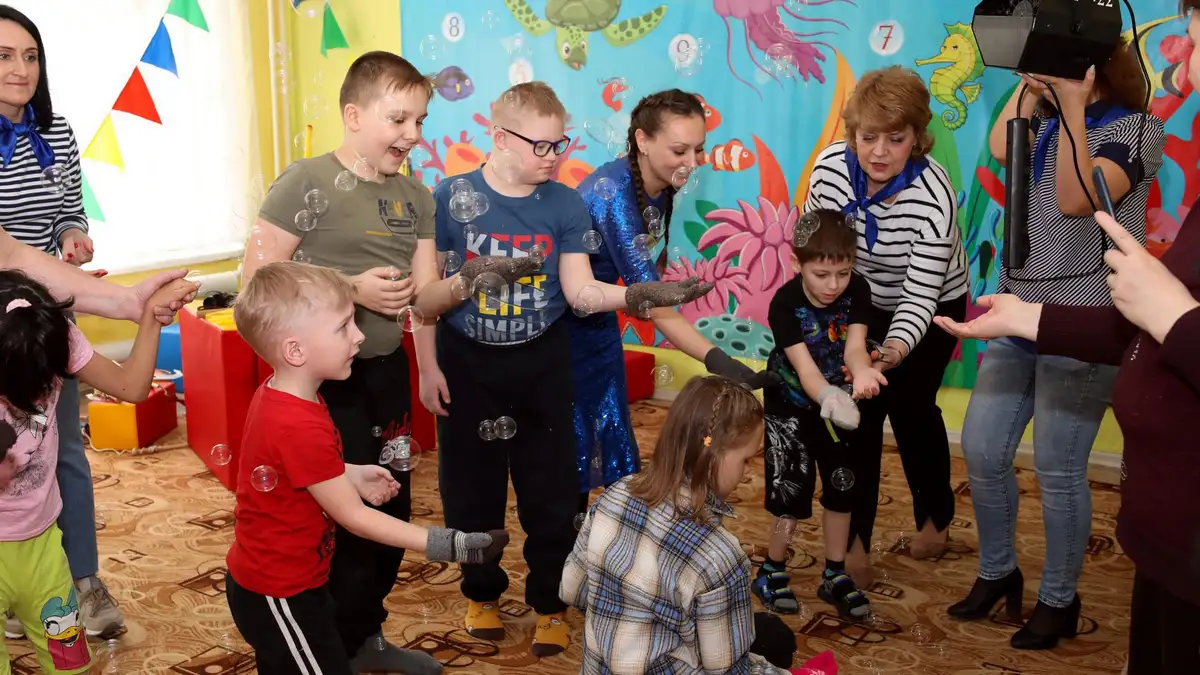 Праздник "В гостях у Золотой рыбки" в рамках инклюзивного фестиваля #ЛЮДИКАКЛЮДИ - 2023