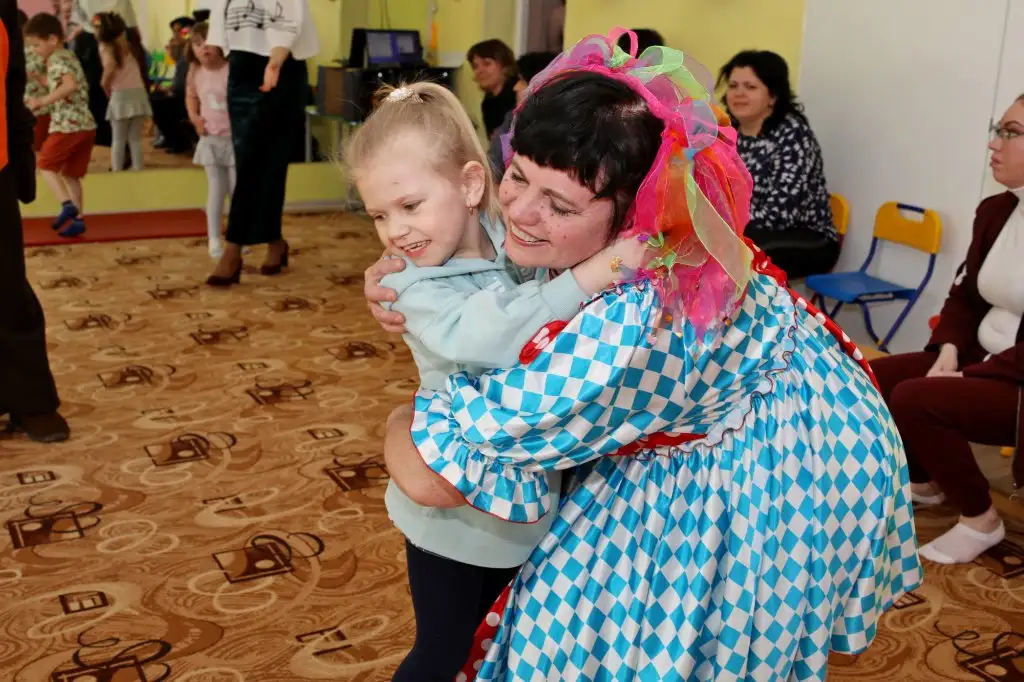 Праздник "Должны смеяться дети!" в рамках инклюзивного фестиваля #ЛЮДИКАКЛЮДИ - 2022