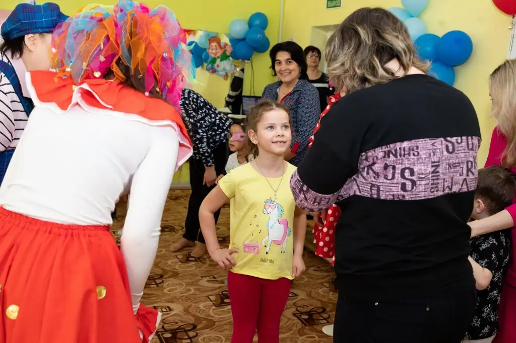 Праздник "Должны смеяться дети!" в рамках инклюзивного фестиваля #ЛЮДИКАКЛЮДИ - 2022