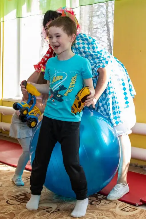 Праздник "Должны смеяться дети!" в рамках инклюзивного фестиваля #ЛЮДИКАКЛЮДИ - 2022