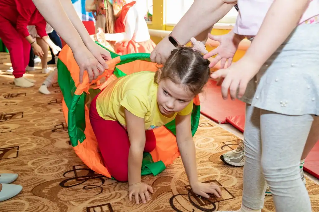 Праздник "Должны смеяться дети!" в рамках инклюзивного фестиваля #ЛЮДИКАКЛЮДИ - 2022