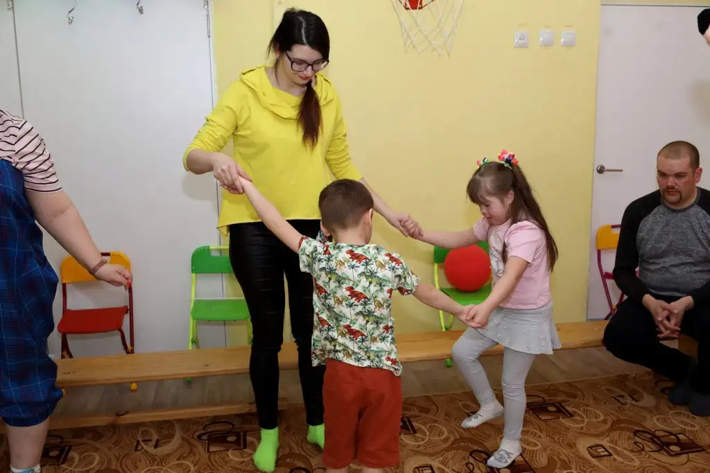 Праздник "Должны смеяться дети!" в рамках инклюзивного фестиваля #ЛЮДИКАКЛЮДИ - 2022