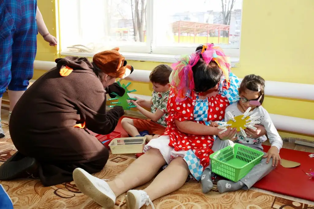 Праздник "Должны смеяться дети!" в рамках инклюзивного фестиваля #ЛЮДИКАКЛЮДИ - 2022