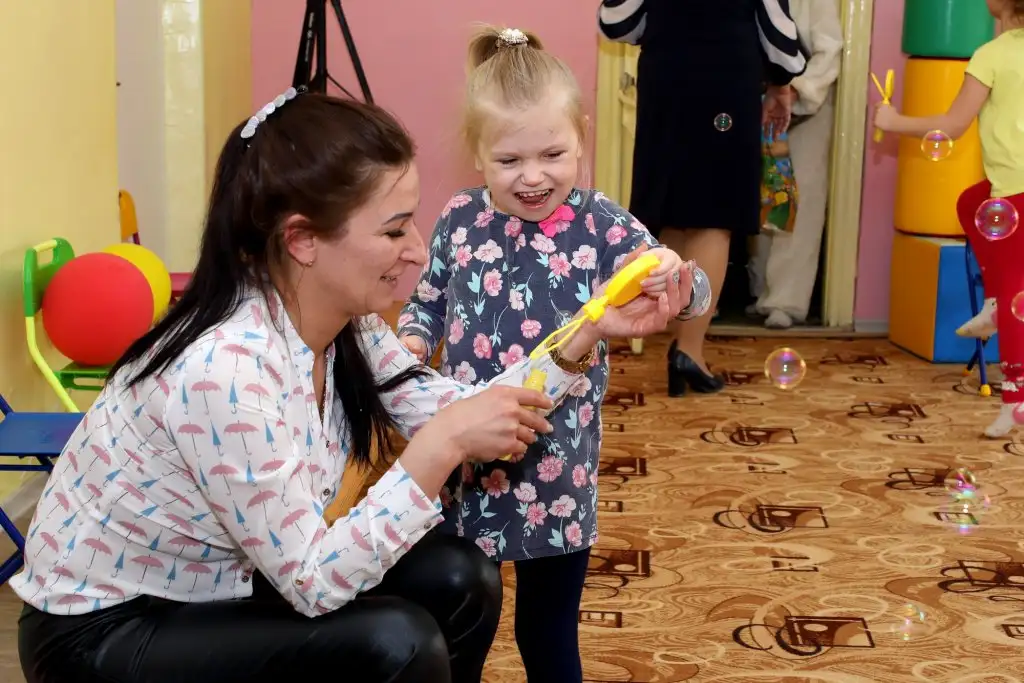 Праздник "Должны смеяться дети!" в рамках инклюзивного фестиваля #ЛЮДИКАКЛЮДИ - 2022