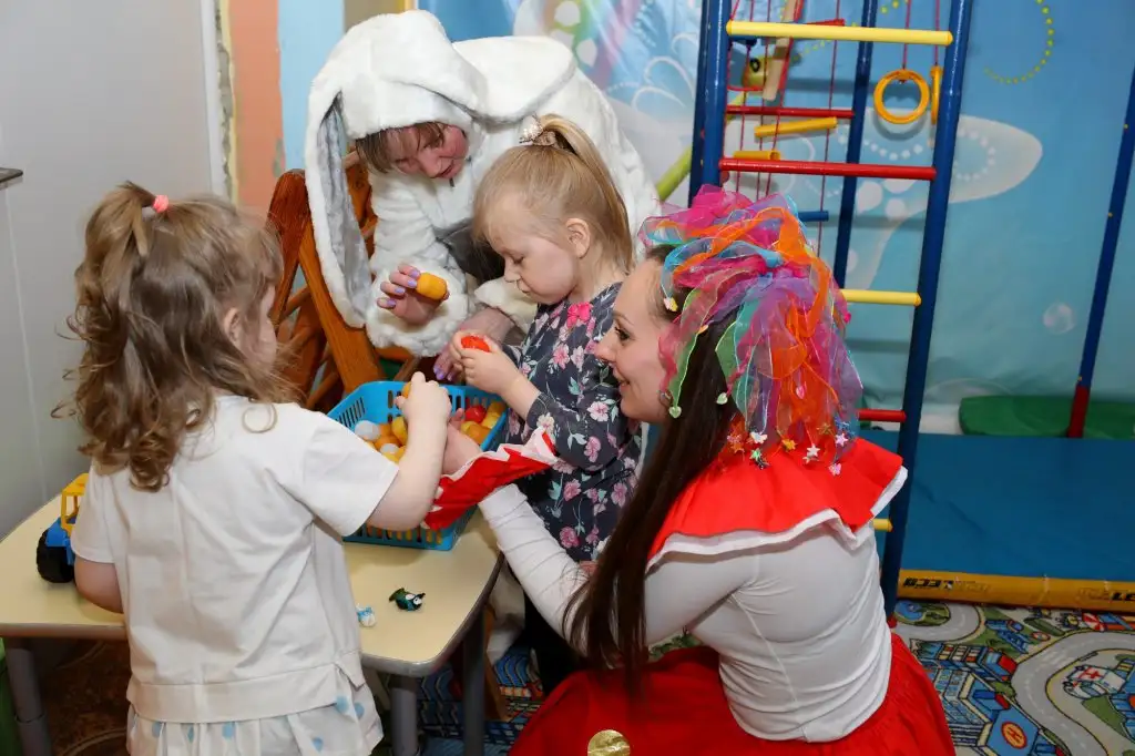 Праздник "Должны смеяться дети!" в рамках инклюзивного фестиваля #ЛЮДИКАКЛЮДИ - 2022