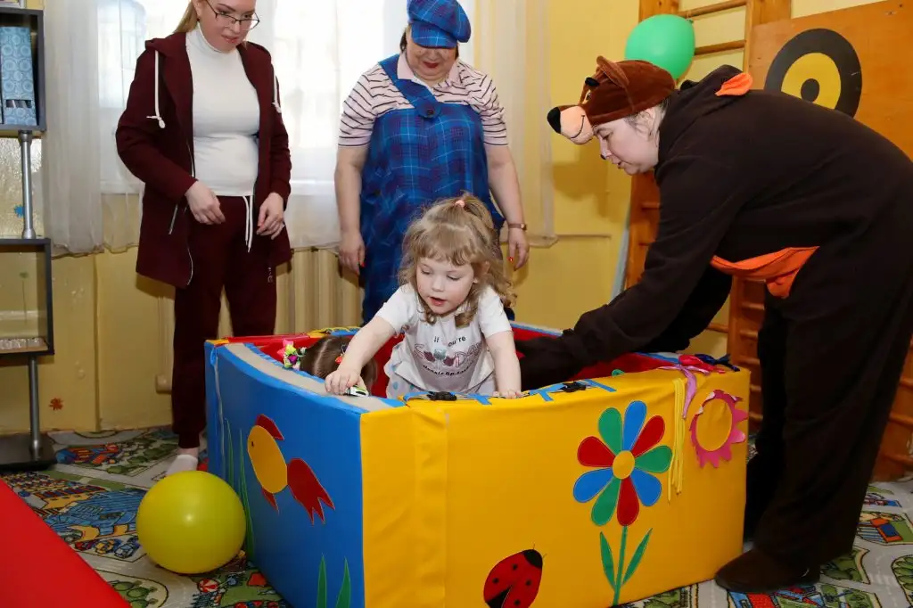 Праздник "Должны смеяться дети!" в рамках инклюзивного фестиваля #ЛЮДИКАКЛЮДИ - 2022