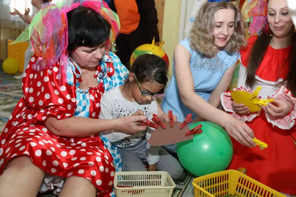 Праздник "Должны смеяться дети!" в рамках инклюзивного фестиваля #ЛЮДИКАКЛЮДИ - 2022