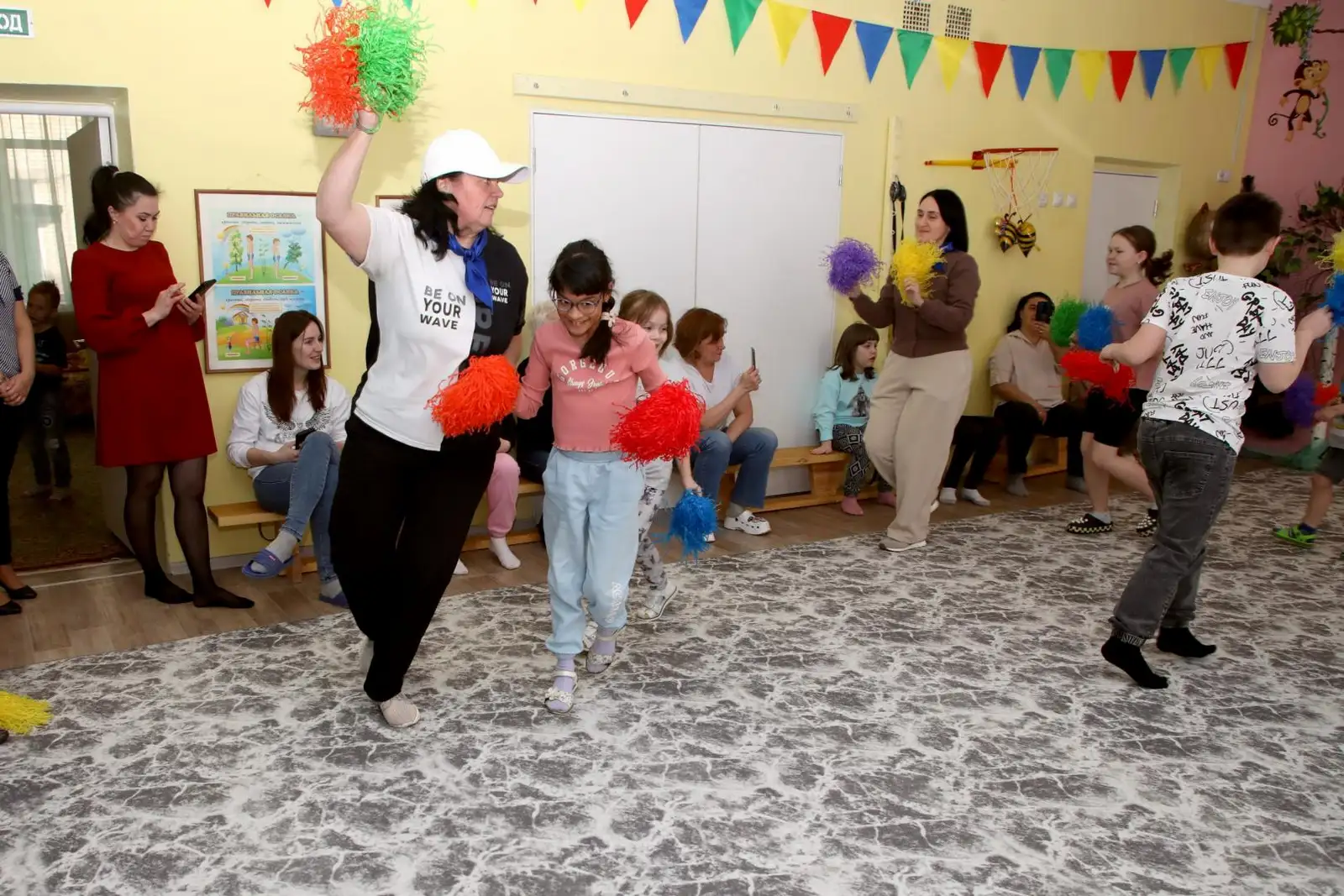 Праздник "Из 1000 планет Земли прекрасней нет!" в рамках инклюзивного фестиваля #ЛЮДИКАКЛЮДИ - 2025