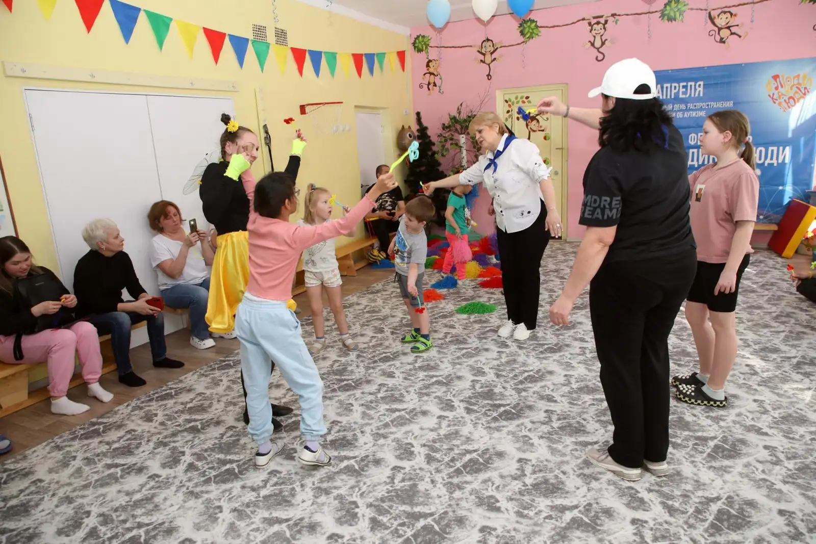 Праздник "Из 1000 планет Земли прекрасней нет!" в рамках инклюзивного фестиваля #ЛЮДИКАКЛЮДИ - 2025