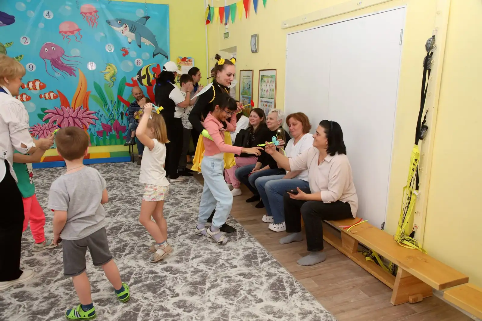 Праздник "Из 1000 планет Земли прекрасней нет!" в рамках инклюзивного фестиваля #ЛЮДИКАКЛЮДИ - 2025