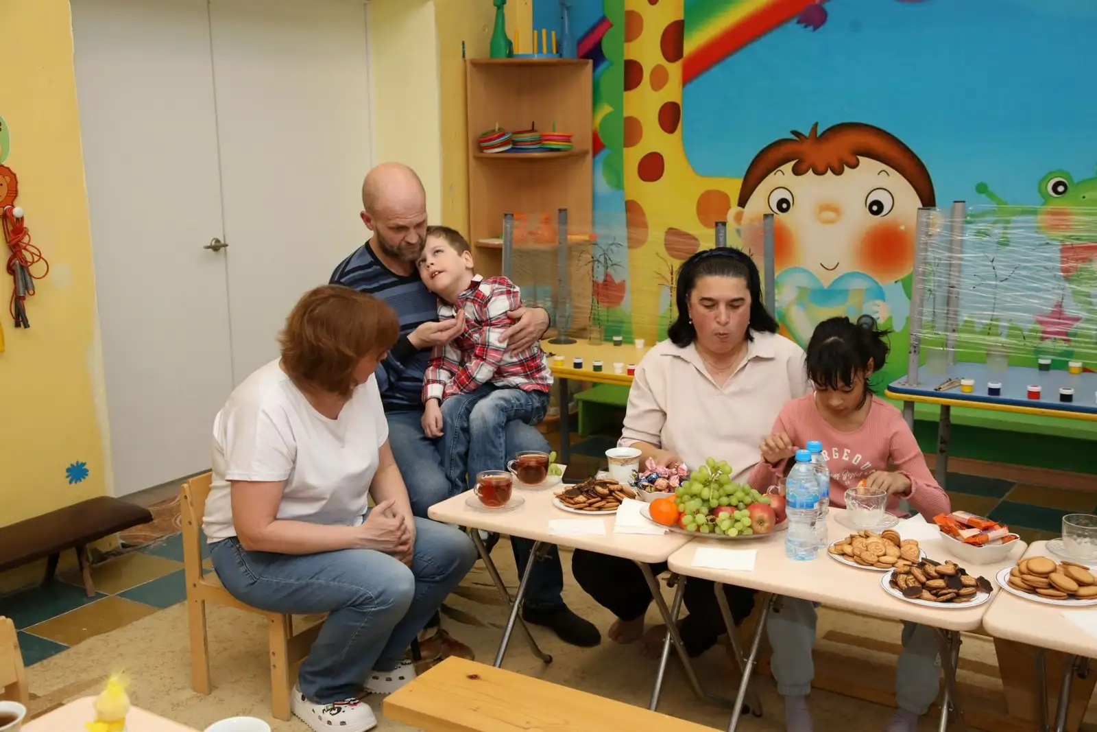 Праздник "Из 1000 планет Земли прекрасней нет!" в рамках инклюзивного фестиваля #ЛЮДИКАКЛЮДИ - 2025